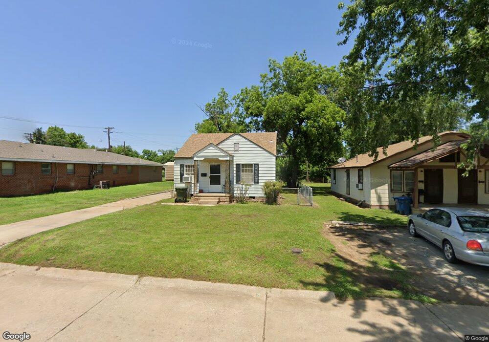 1106 E Cherry St, Cushing, OK 74023 - photo 1