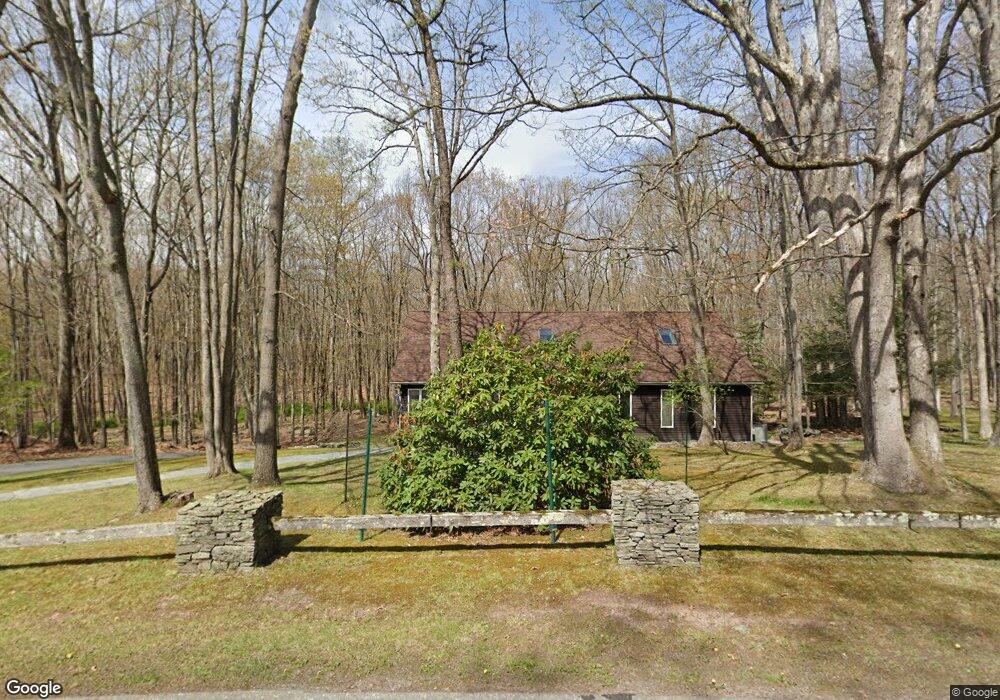 72 Highland Dr, Hawley, PA 18428 - photo 1