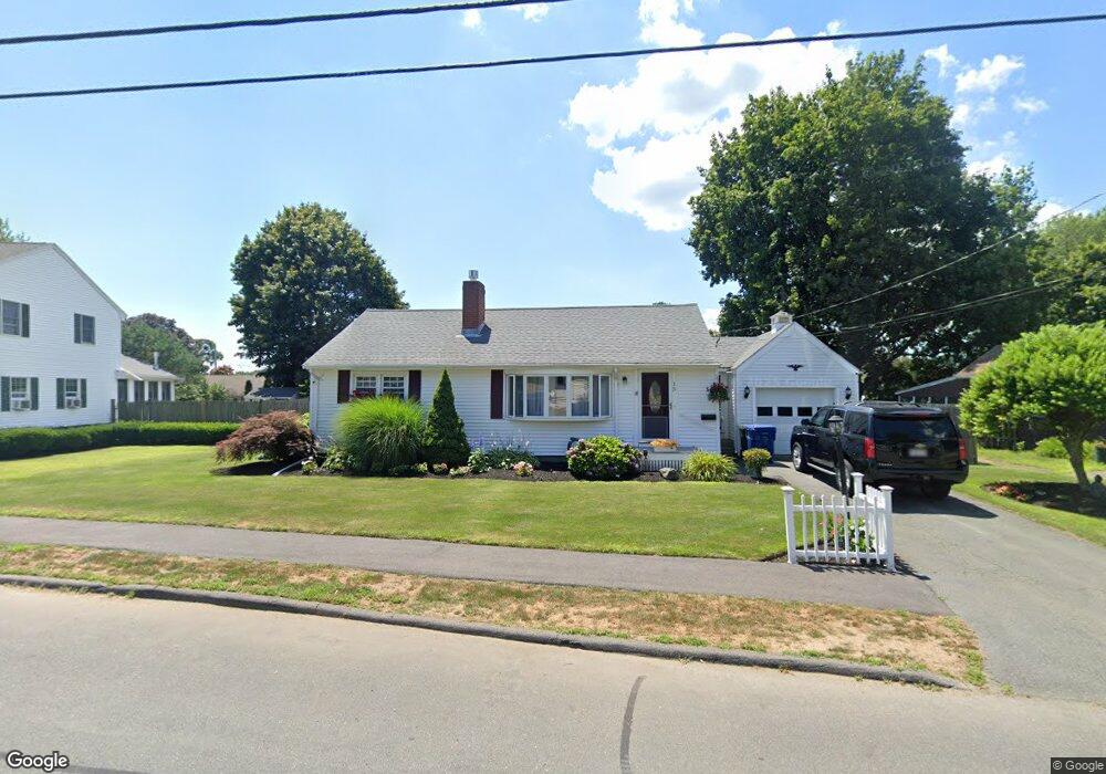 15 Bow St, Danvers, MA 01923 - photo 1