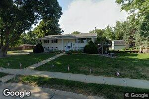 806 W 1st St, Wayne, NE 68787