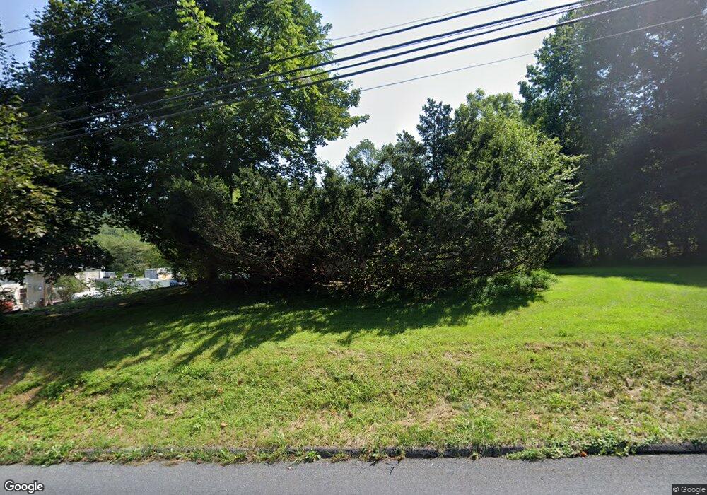 680 Marshall Rd, Glenmoore, PA 19343 - photo 1