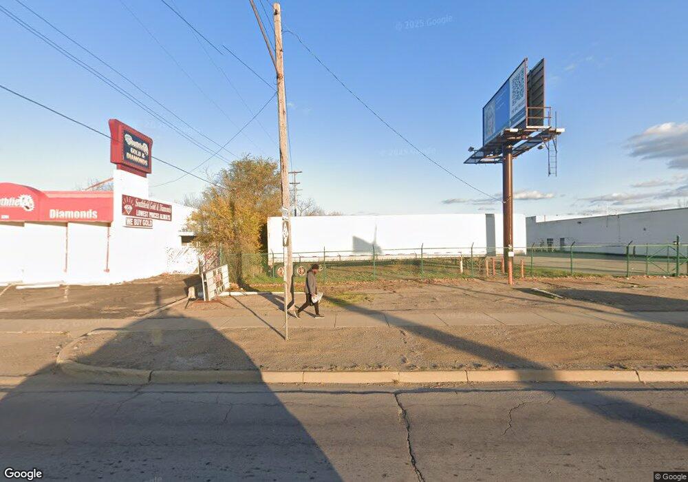 3255 S Dort Hwy, Flint, MI 48507 - photo 1