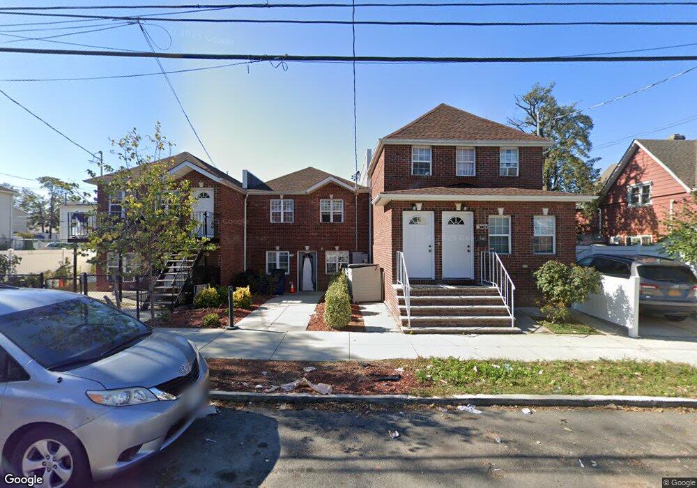 104-84 165th St, Jamaica, NY 11433 - photo 1