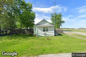 413 E Elm St, Thayer, IL 62689