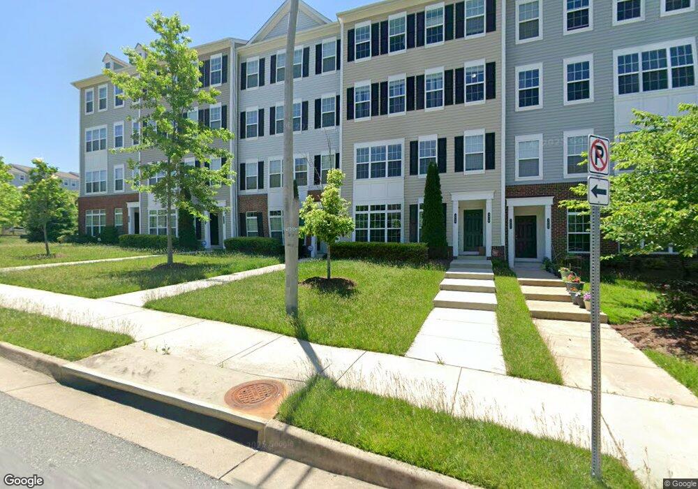 3015 Chesapeake Dr unit N/A, Dumfries, VA 22026 - photo 1
