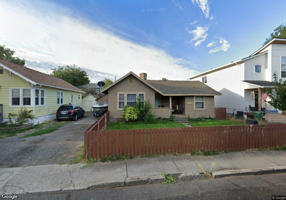 1226 E 8th St, the Dalles, OR 97058 - photo 1
