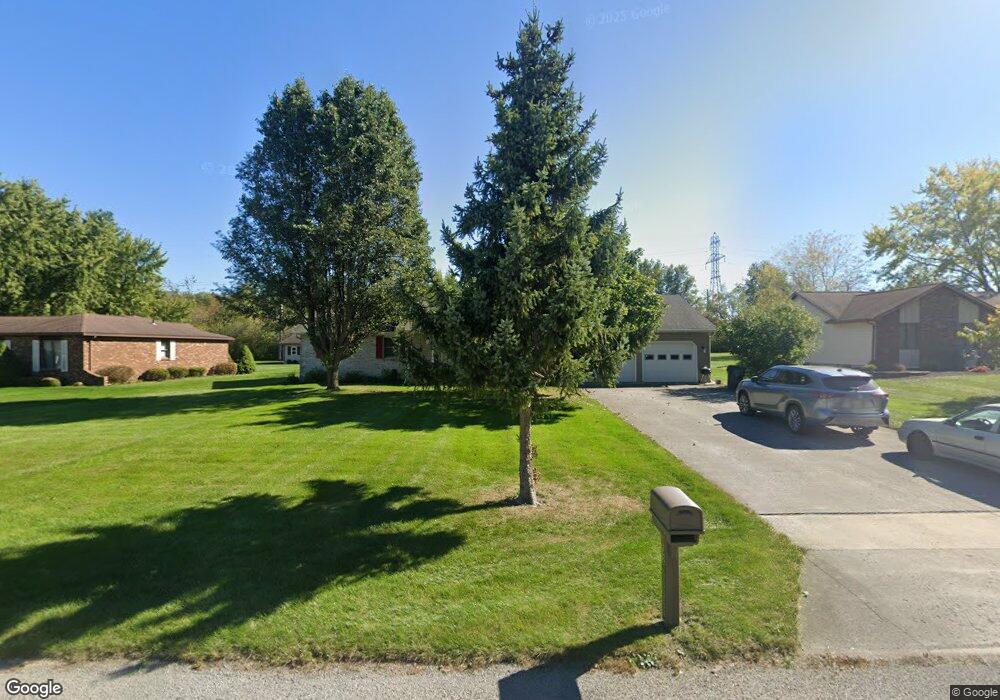 2025 Sandy Ln, Lima, OH 45806 - photo 1