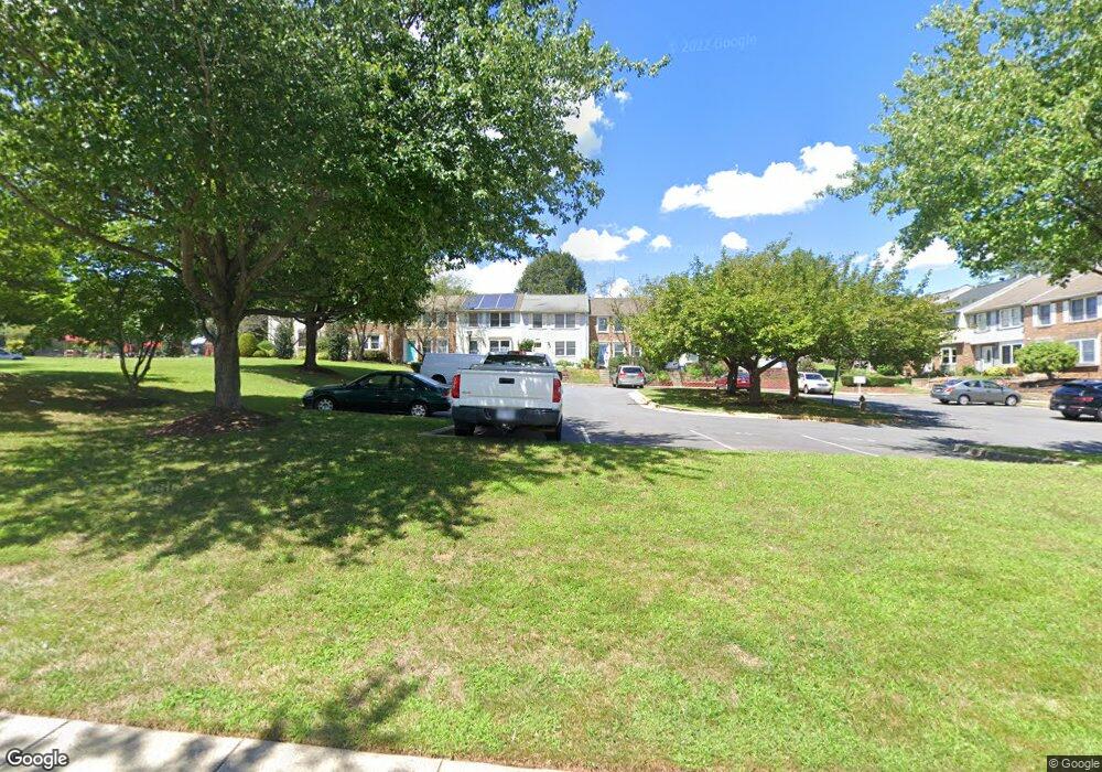 19032 Partridge Wood Dr, Germantown, MD 20874 - photo 1