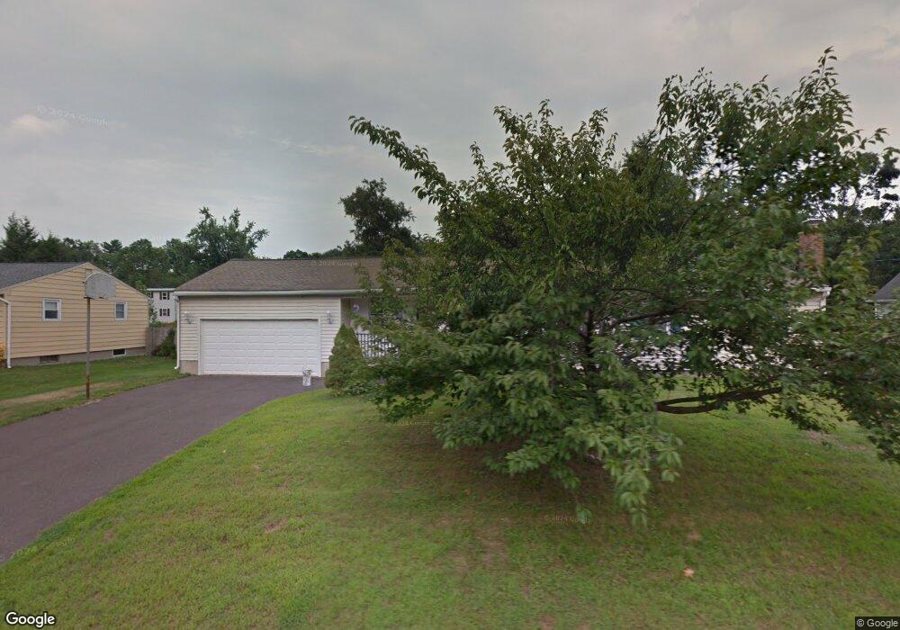 9 Burnham St, Enfield, CT 06082 - photo 1