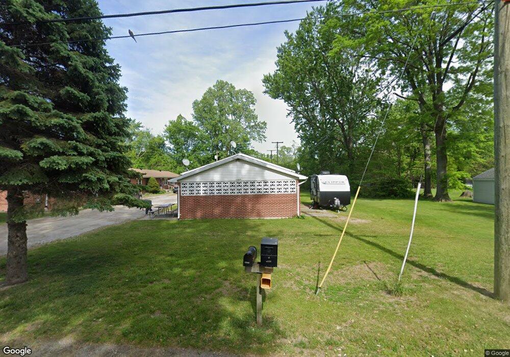 12930 Matthews St, Carleton, MI 48117 - photo 1