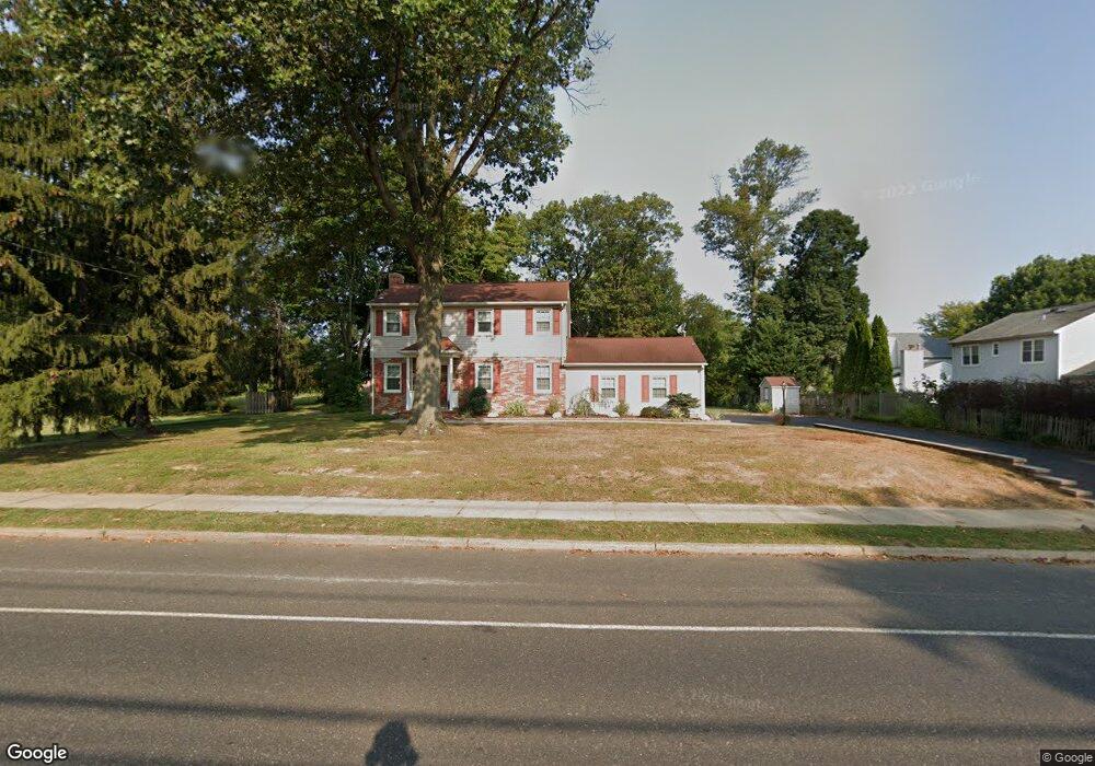 928 Whitehorse Hamilton Square Rd, Trenton, NJ 08610 - photo 1