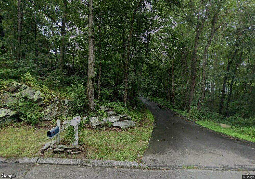 44 Denison Dr, Guilford, CT 06437 - photo 1