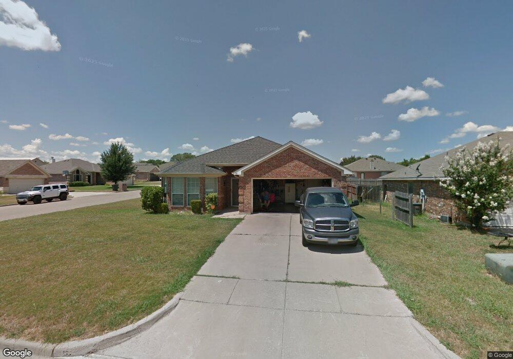 201 Whispering Dell Ln, Weatherford, TX 76085 - photo 1