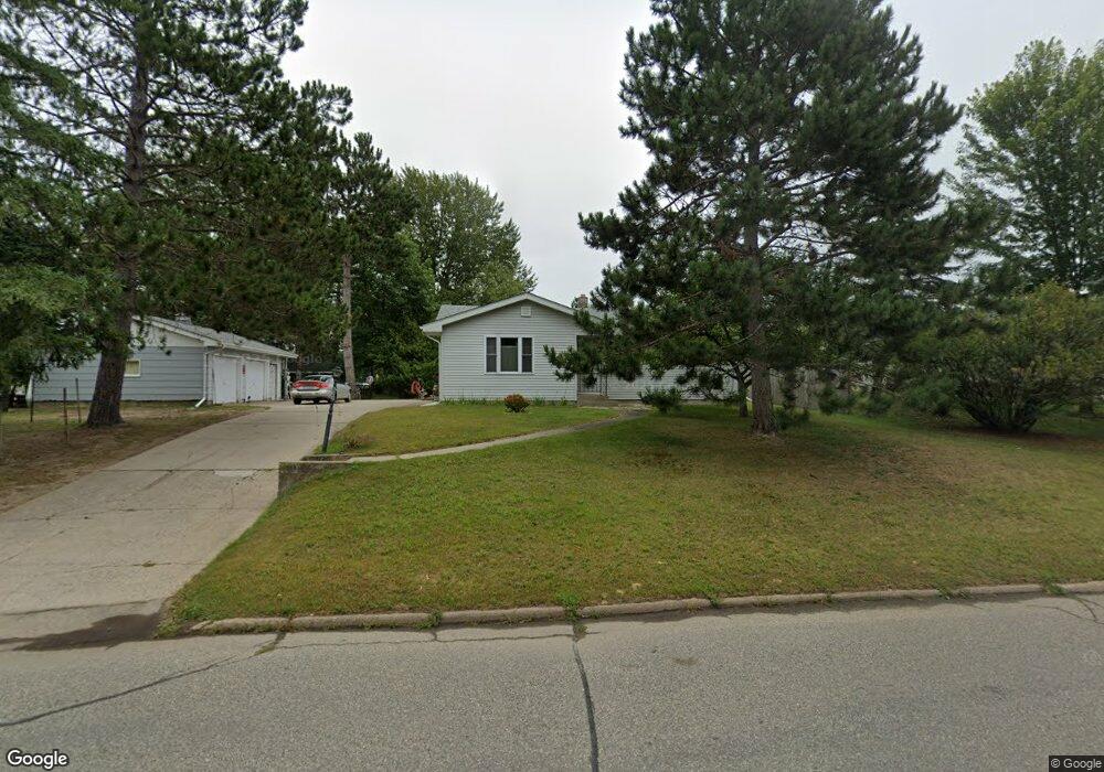 822 SE 2nd Ave, Grand Rapids, MN 55744 - photo 1