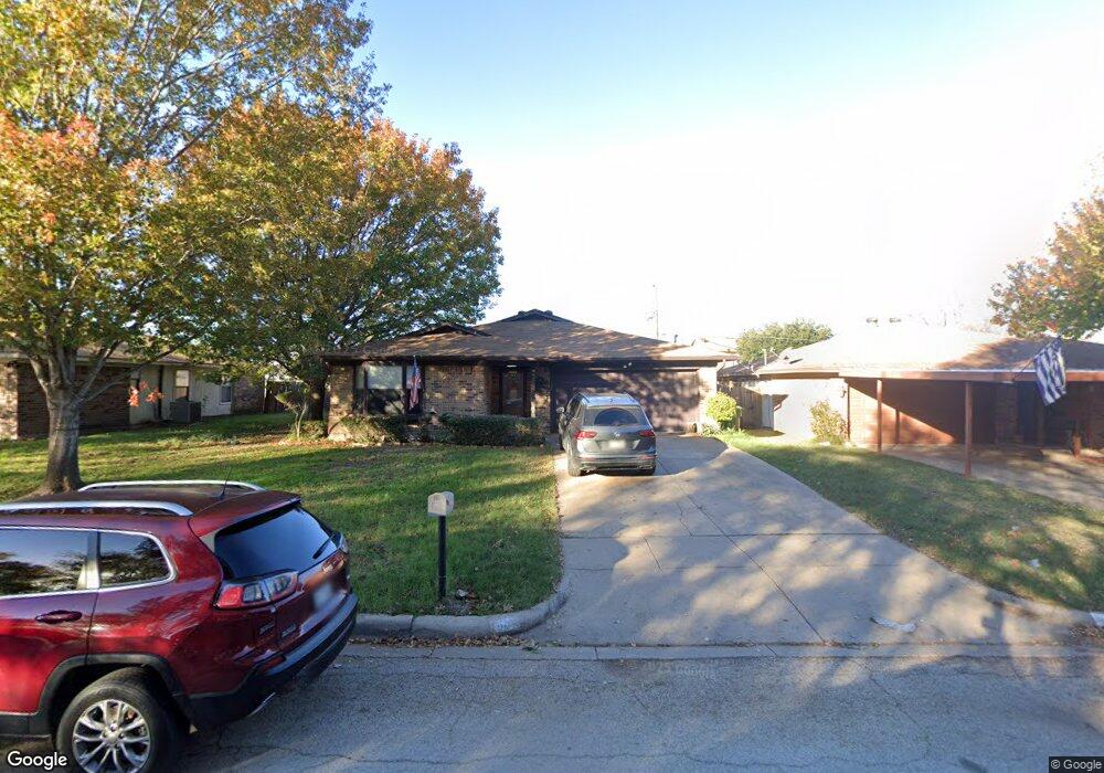 416 Allencrest Dr, Fort Worth, TX 76108 - photo 1