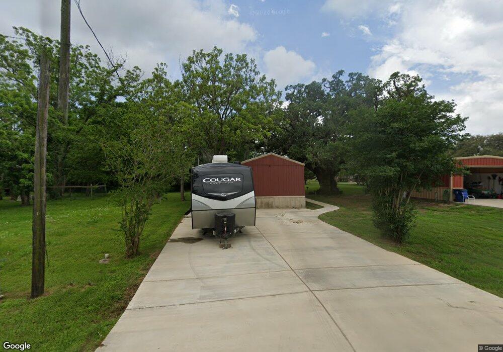 705 W Austin St, Brazoria, TX 77422 - photo 1