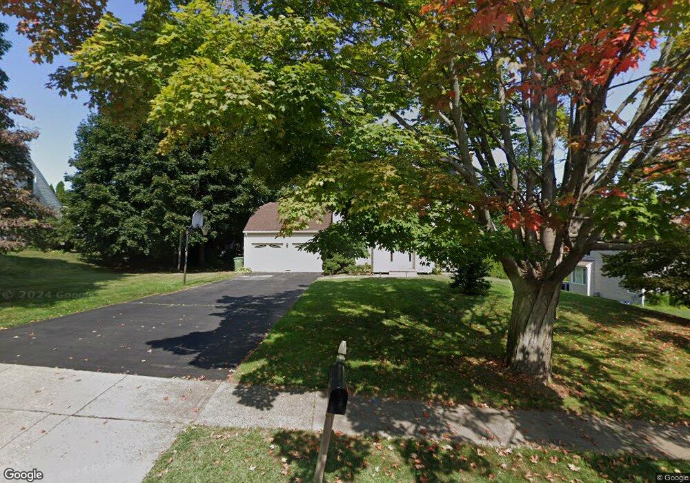 70 Spring Brook Dr, Middletown, CT 06457 - photo 1