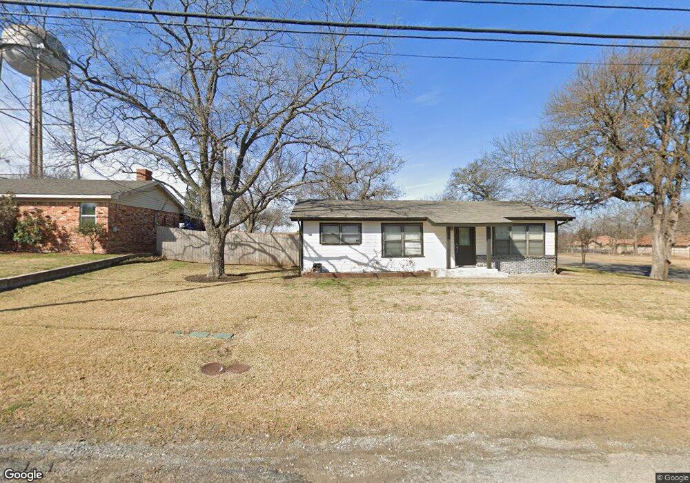 1706 S College Ave, Decatur, TX 76234 - photo 1
