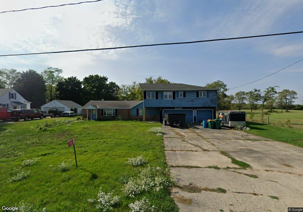 5000 S Driftwood Dr, Janesville, WI 53546 - photo 1