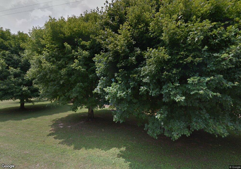 115 Shelton St, Linden, TN 37096 - photo 1