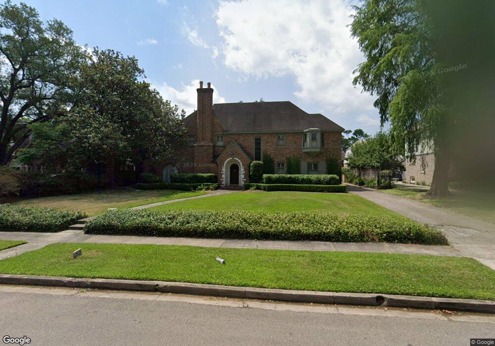 2125 Pine Valley Dr, Houston, TX 77019 - photo 1