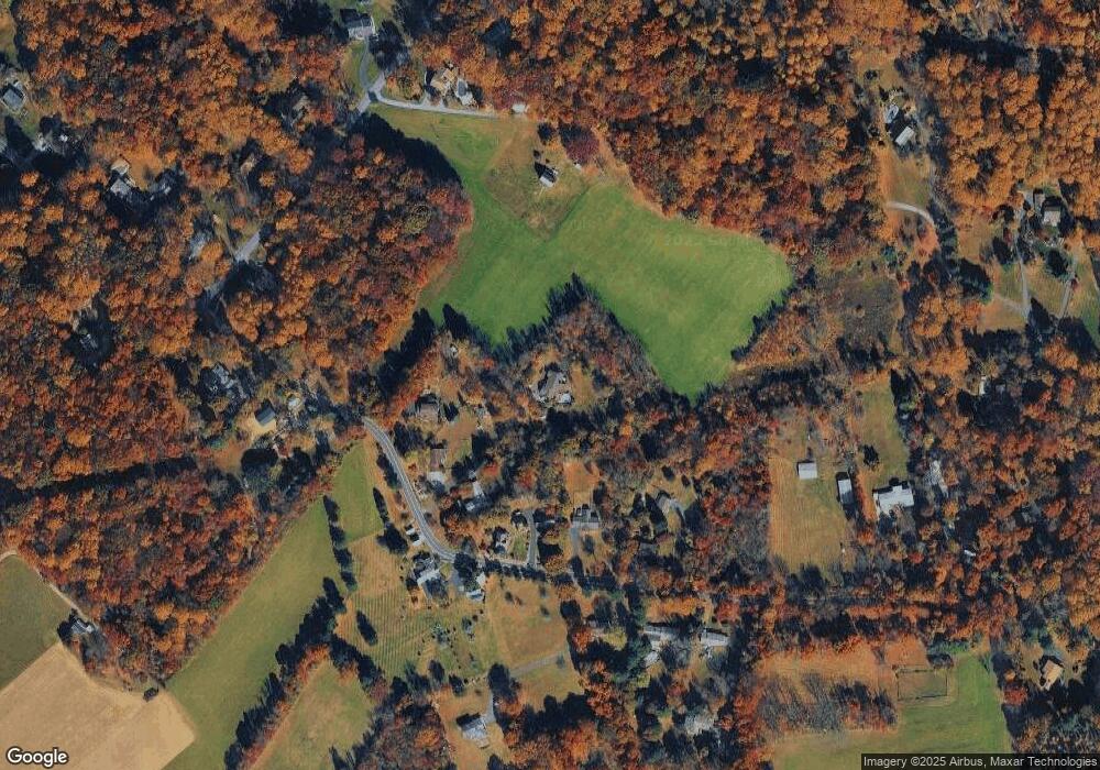 5467 Applebutter Hill Rd, Coopersburg, PA 18036 - photo 1