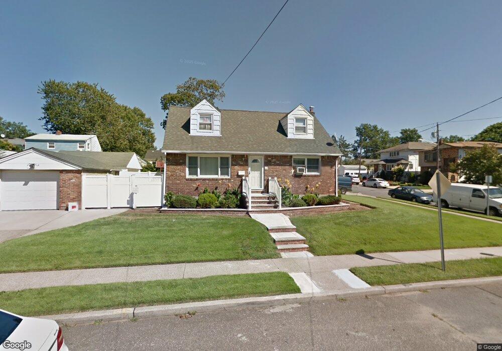 69 Catherine Ave, Franklin Square, NY 11010 - photo 1