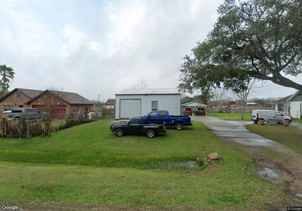 2135 County Road 795, Alvin, TX 77511 - photo 1