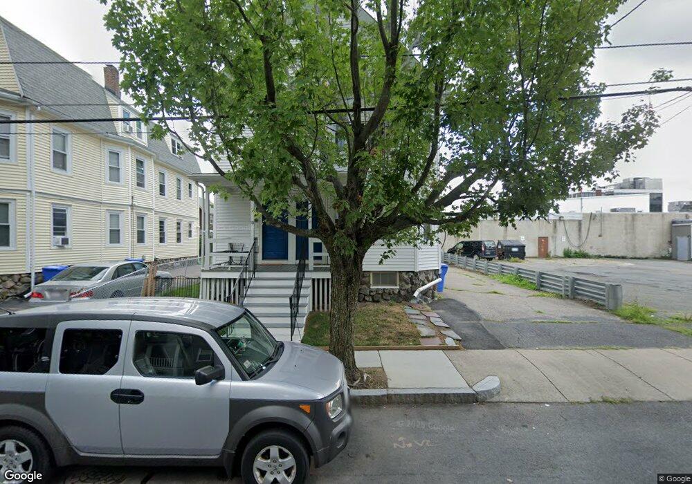 11 Rich St unit 13, Waltham, MA 02451 - photo 1