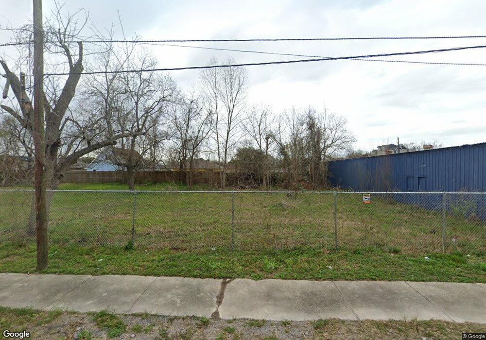 5906 Eastwood St, Houston, TX 77021 - photo 1