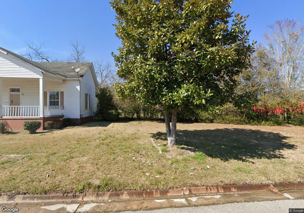 609 Eastman Ave, Mc Rae Helena, GA 31037 - photo 1
