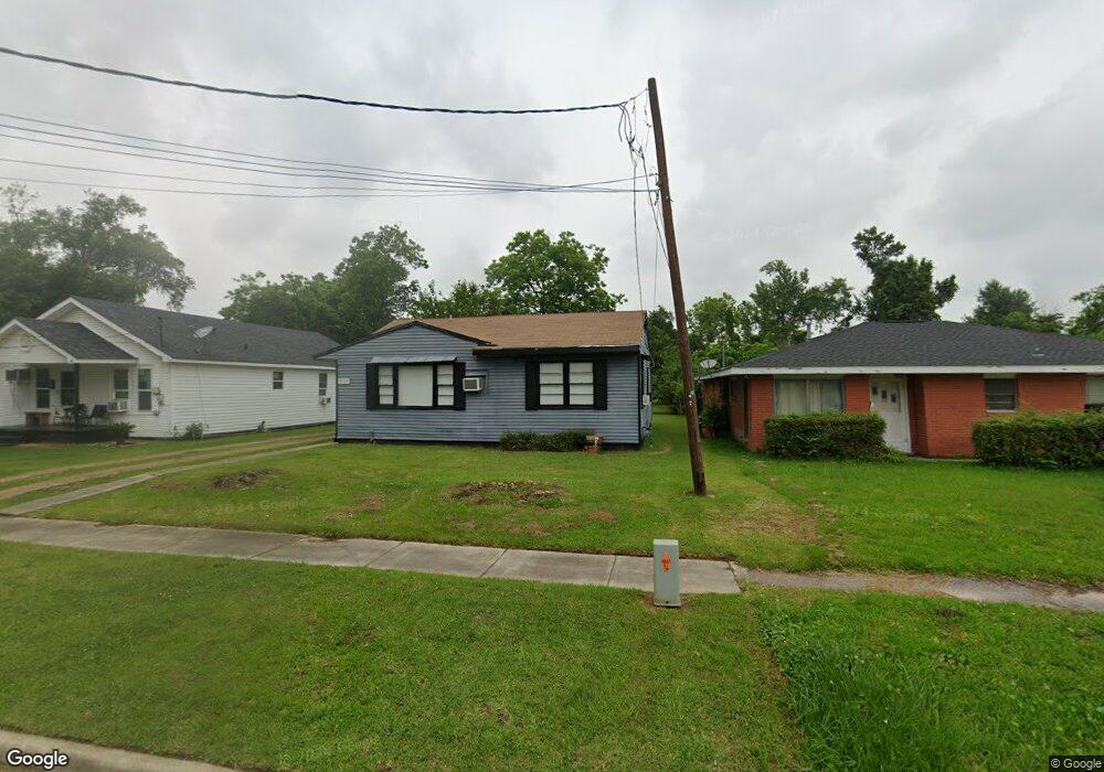 2105 4th St, Lake Charles, LA 70601 - photo 1