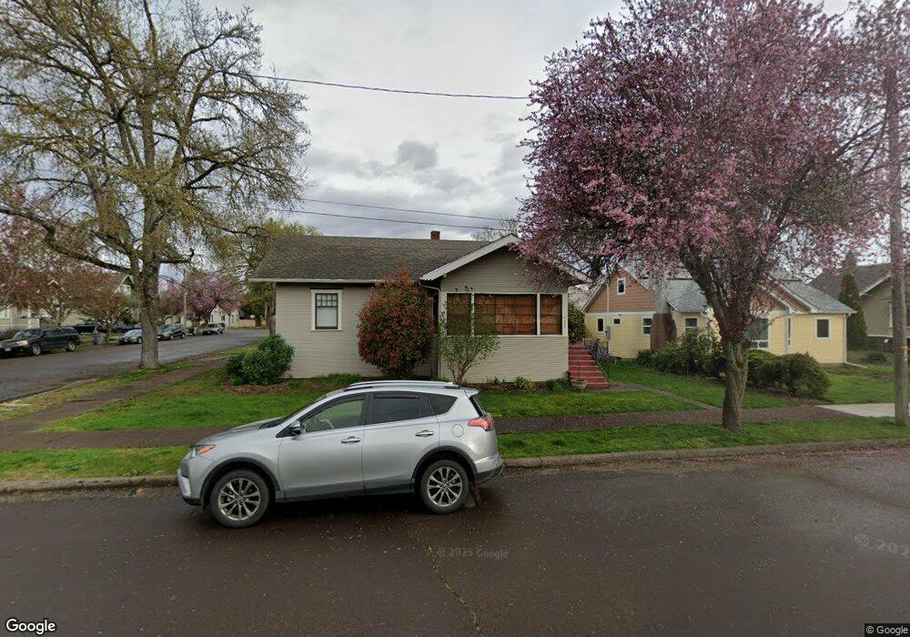 737 10th Ave SW, Albany, OR 97321 - photo 1