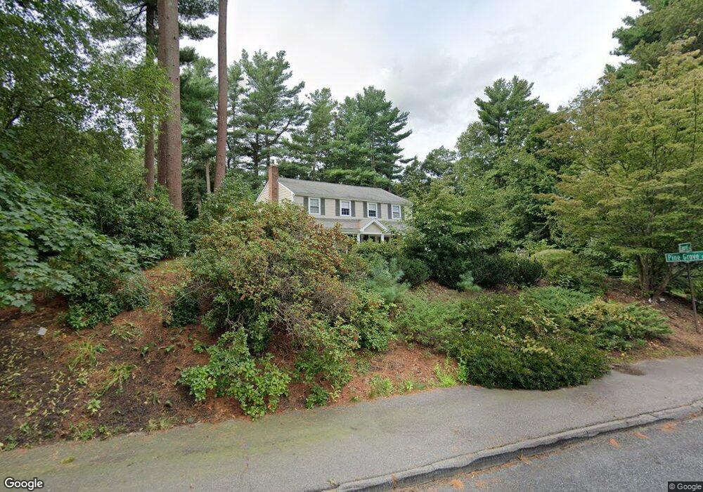 2 Laurel Dr, Medfield, MA 02052 - photo 1