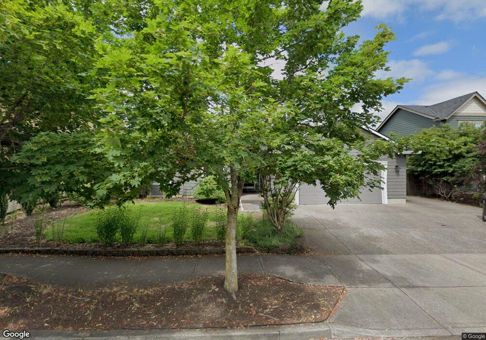 1121 S Sycamore St, Canby, OR 97013 - photo 1