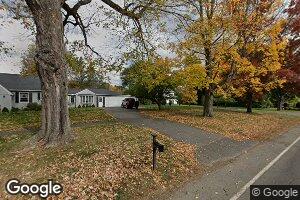 12 Elm St, Hatfield, MA 01038