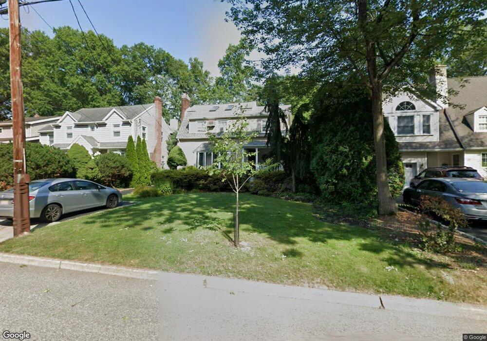 720 Elm Ave, River Edge, NJ 07661 - photo 1