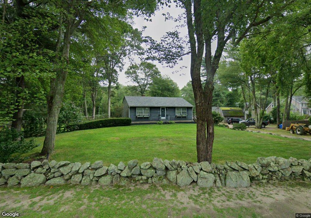 563 Weaver Hill Rd, West Greenwich, RI 02817 - photo 1