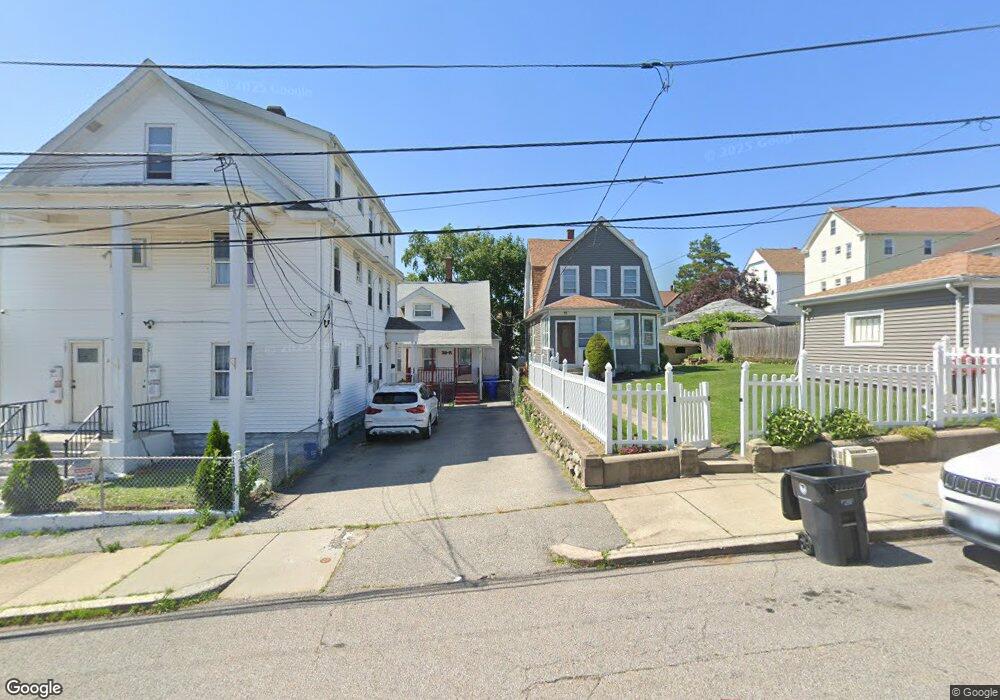 32 Englewood Ave, Pawtucket, RI 02860 - photo 1