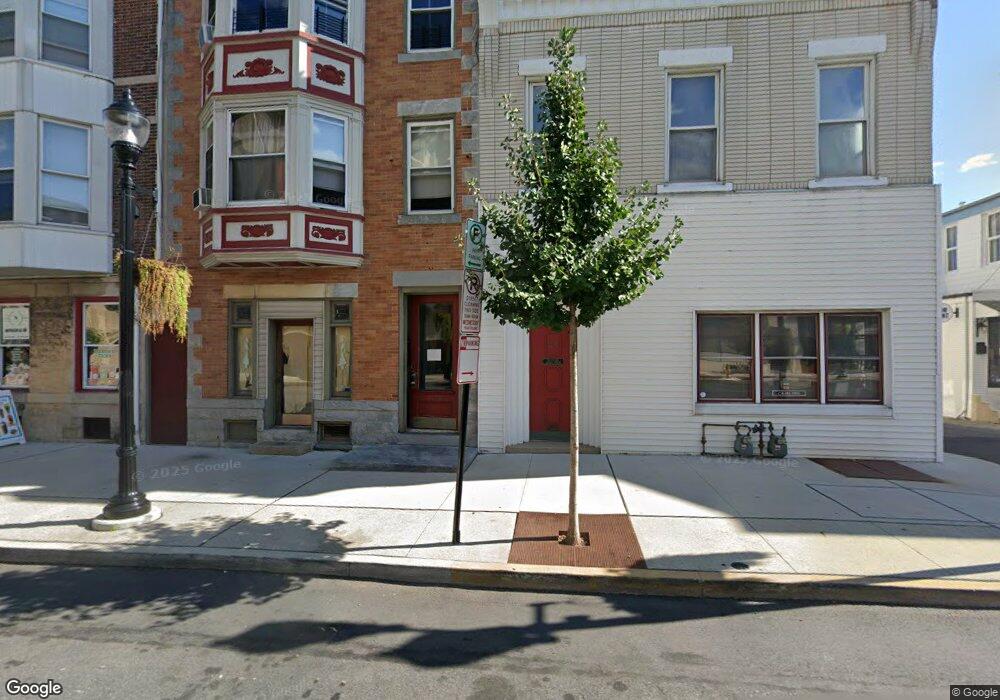 1118 W Hamilton St, Allentown, PA 18101 - photo 1