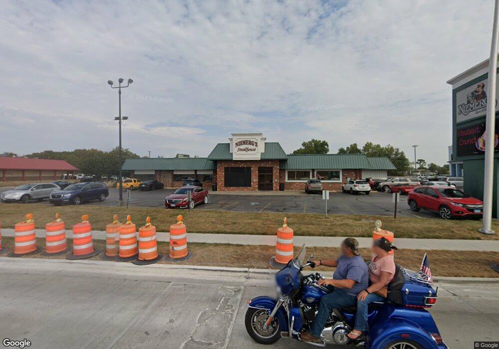 1410 W Fayette Ave, Effingham, IL 62401 - photo 1