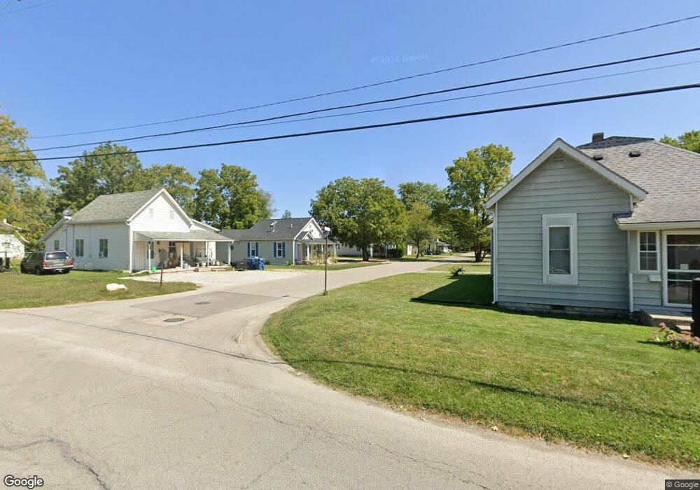 305 E 1st St, Sheridan, IN 46069 - photo 1