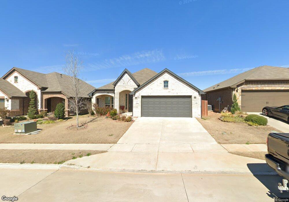 912 Deer Valley Dr, Weatherford, TX 76087 - photo 1