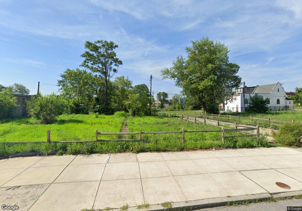 1621 W Lafayette Ave, Baltimore, MD 21217 - photo 1