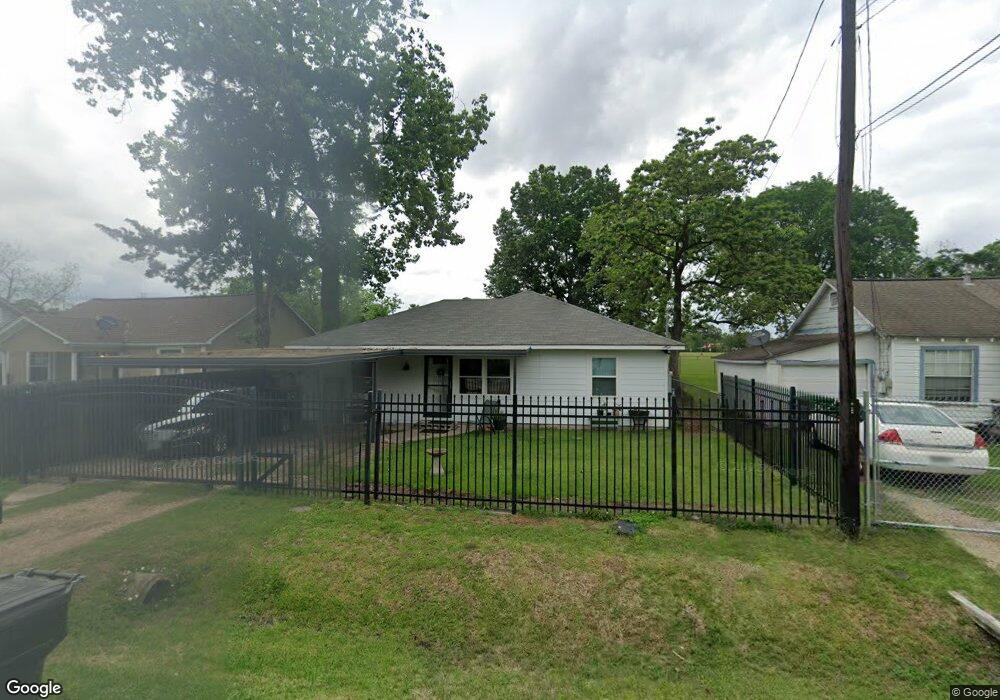 1515 Skinner Rd, Houston, TX 77093 - photo 1