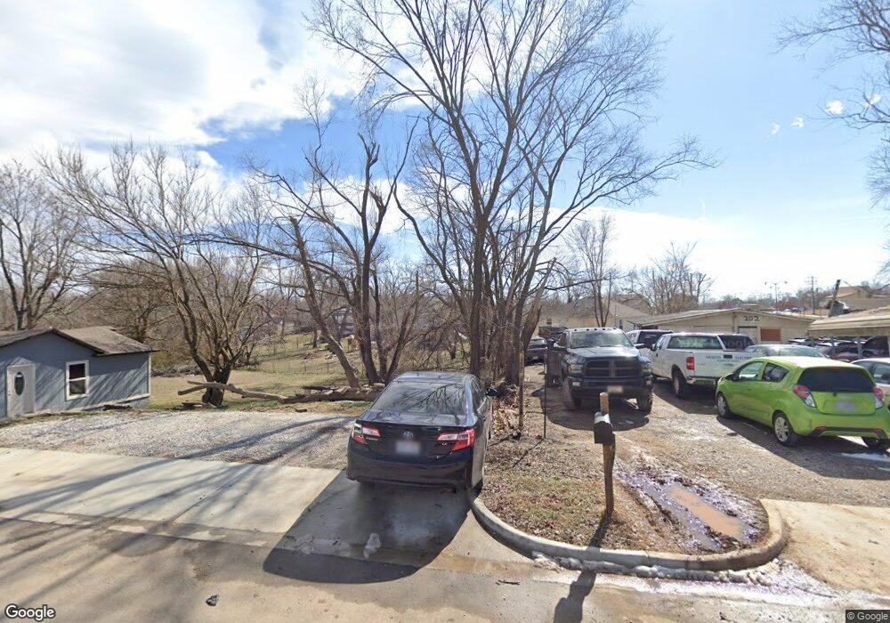 22 E Pine St, Rogers, AR 72756 - photo 1