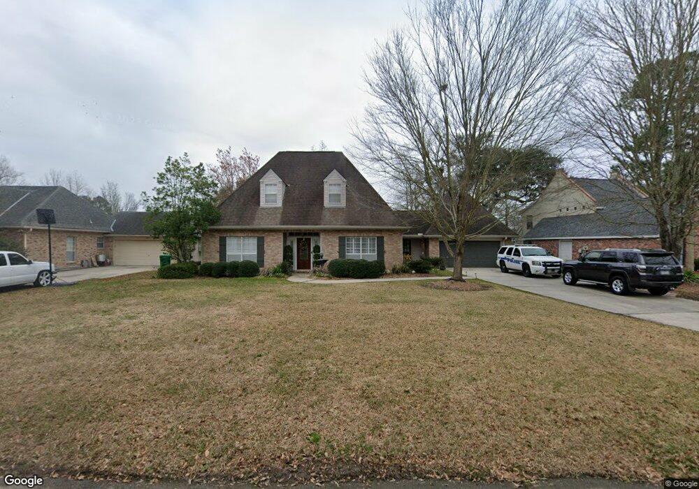 893 Cross Gates Blvd, Slidell, LA 70461 - photo 1