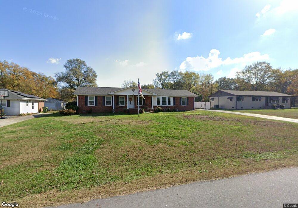 7 Circle Dr, Mauldin, SC 29662 - photo 1