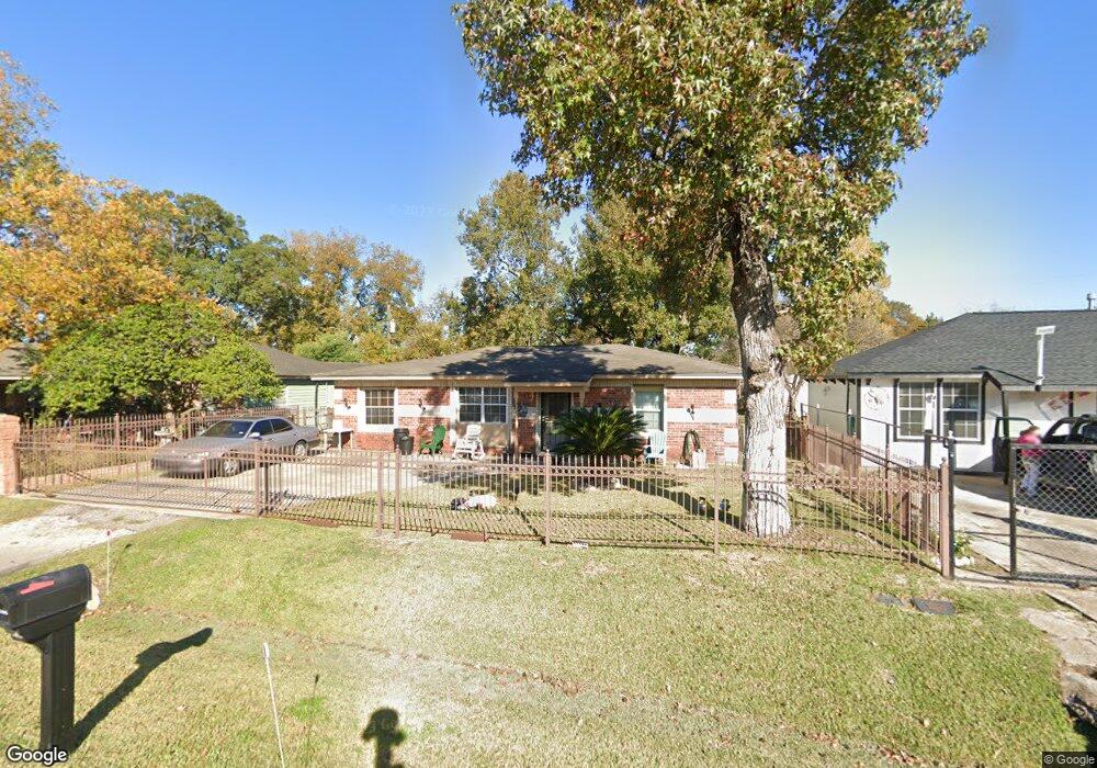 2905 Mohawk St, Houston, TX 77093 - photo 1