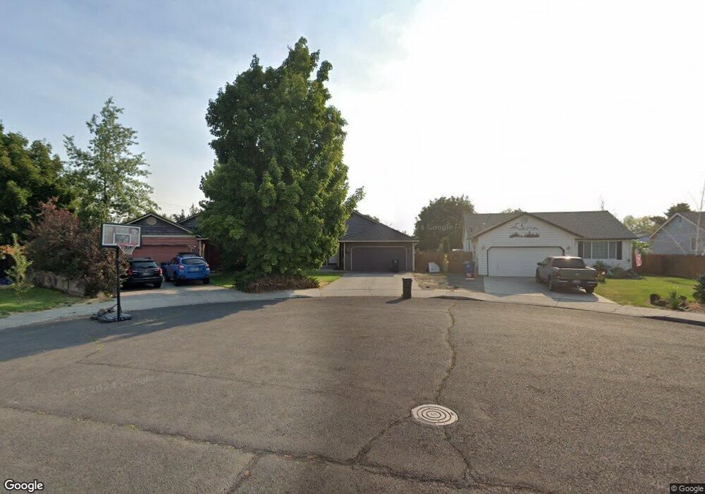 3226 NE Eddie Ct, Bend, OR 97701 - photo 1